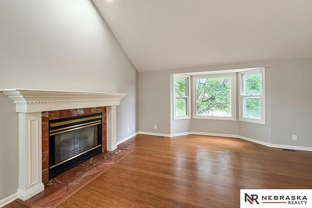 1892 N 153rd Plaza, Omaha, NE 68154