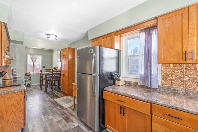 930 Colleen Avenue, Evansdale, IA 50707