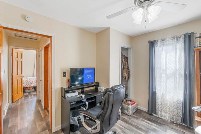 930 Colleen Avenue, Evansdale, IA 50707