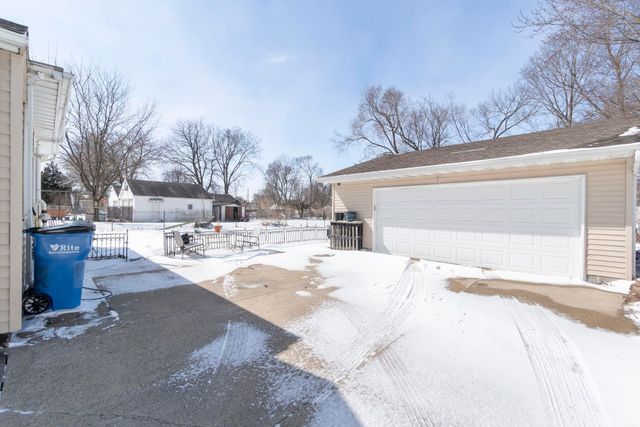 930 Colleen Avenue, Evansdale, IA 50707