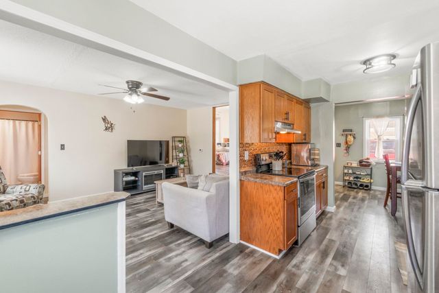 930 Colleen Avenue, Evansdale, IA 50707