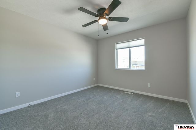 10862 Legends Lane, Lincoln, NE 68527