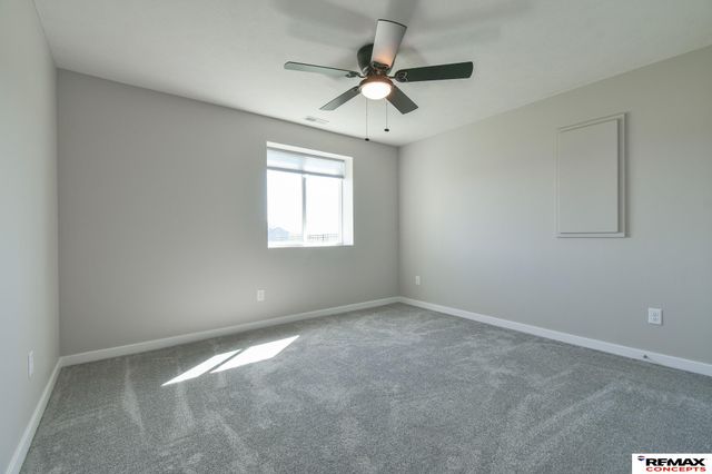 10862 Legends Lane, Lincoln, NE 68527