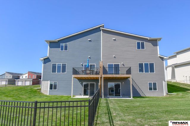10862 Legends Lane, Lincoln, NE 68527