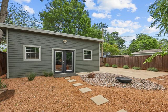 8922 Angora Street, Dallas, TX 75218