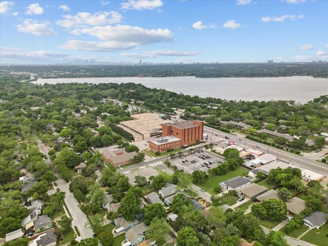 8922 Angora Street, Dallas, TX 75218