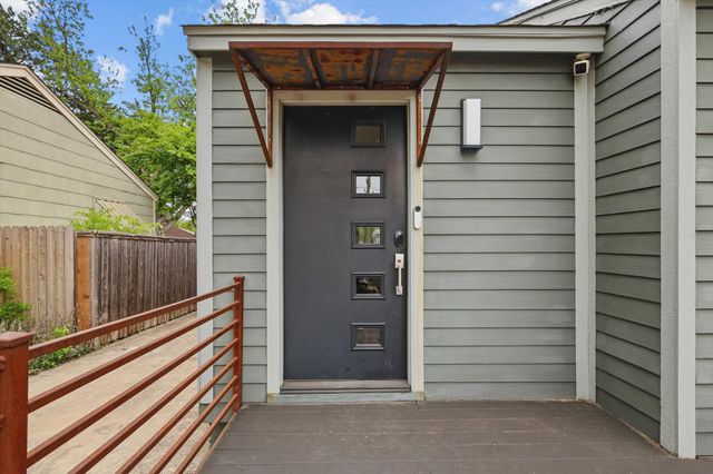 8922 Angora Street, Dallas, TX 75218