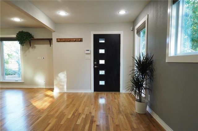 8922 Angora Street, Dallas, TX 75218