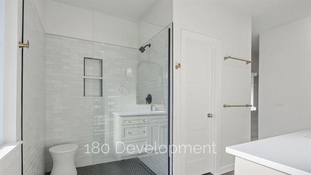 1649 NW 12th Street, Oklahoma City, OK 73106