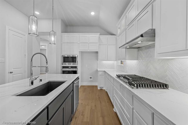 1708 Cornwall Avenue, Haslet, TX 76052