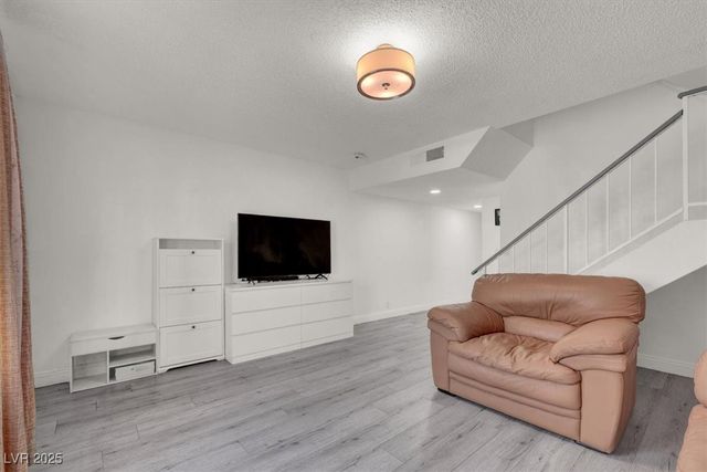 4123 Mississippi Avenue, Las Vegas, NV 89103