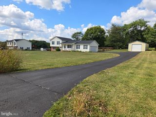 600 CANTERBURY DR, Martinsburg, WV 25403