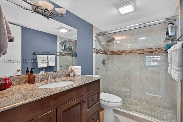 501 SE 8th St 204, Deerfield Beach, FL 33441