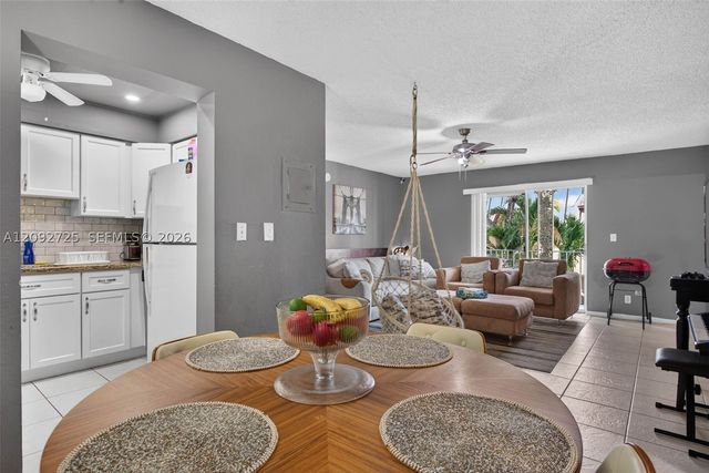 501 SE 8th St 204, Deerfield Beach, FL 33441