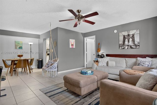 501 SE 8th St 204, Deerfield Beach, FL 33441