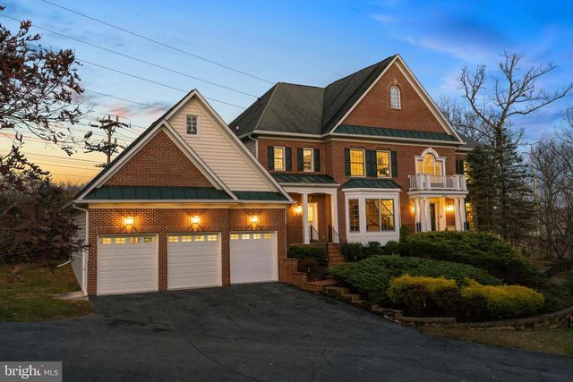 7931 LAKENHEATH WAY, Potomac, MD 20854