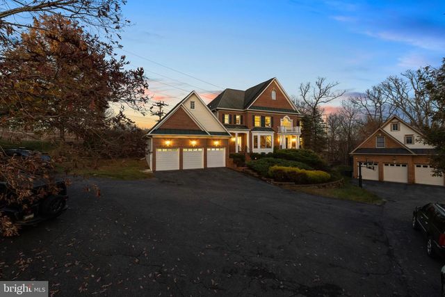 7931 LAKENHEATH WAY, Potomac, MD 20854