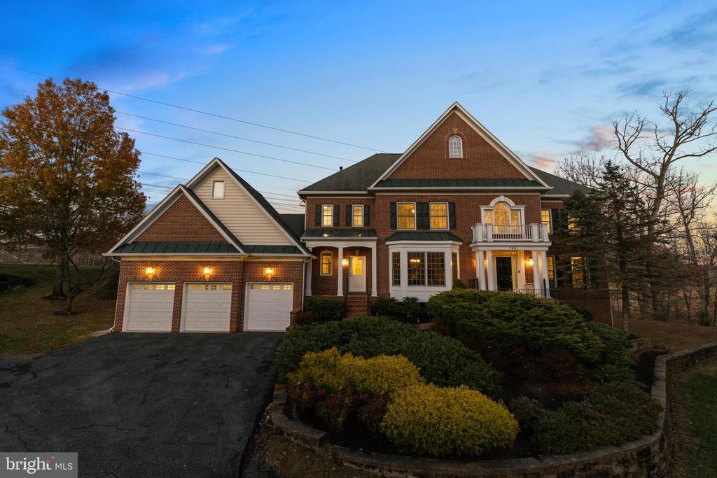 7931 LAKENHEATH WAY, Potomac, MD 20854