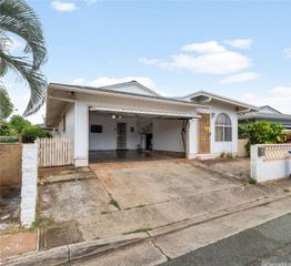 94-155 Maaniani Way, Waipahu, HI 96797