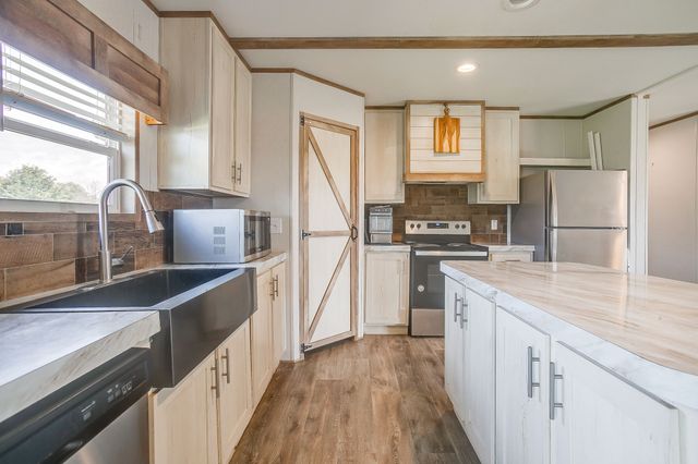 701 Trails, Poolville, TX 76487