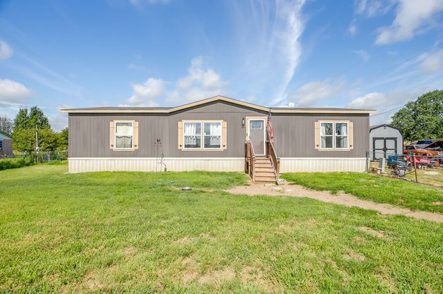 701 Trails, Poolville, TX 76487