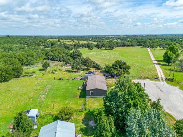 701 Trails, Poolville, TX 76487
