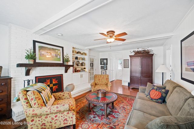 1204 Bentwood Way, Louisville, KY 40223