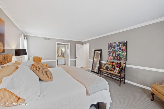 1204 Bentwood Way, Louisville, KY 40223