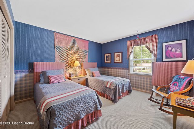 1204 Bentwood Way, Louisville, KY 40223