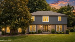 1204 Bentwood Way, Louisville, KY 40223