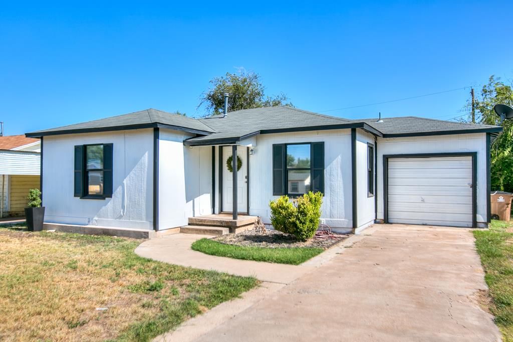 Image 1 of property listing at 2627 Guadalupe St, San Angelo, TX 76901