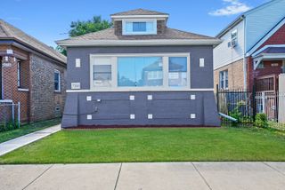 7310 S OAKLEY Avenue, Chicago, IL 60636