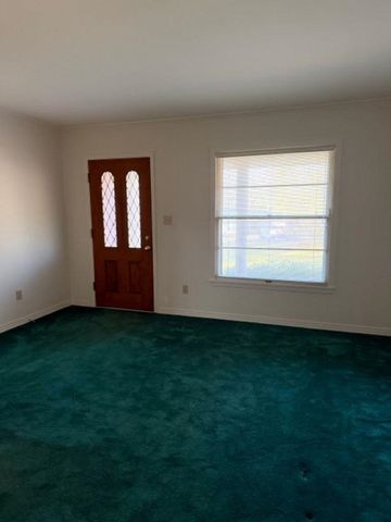 304 Brownrigg Dr, Marshall, TX 75672