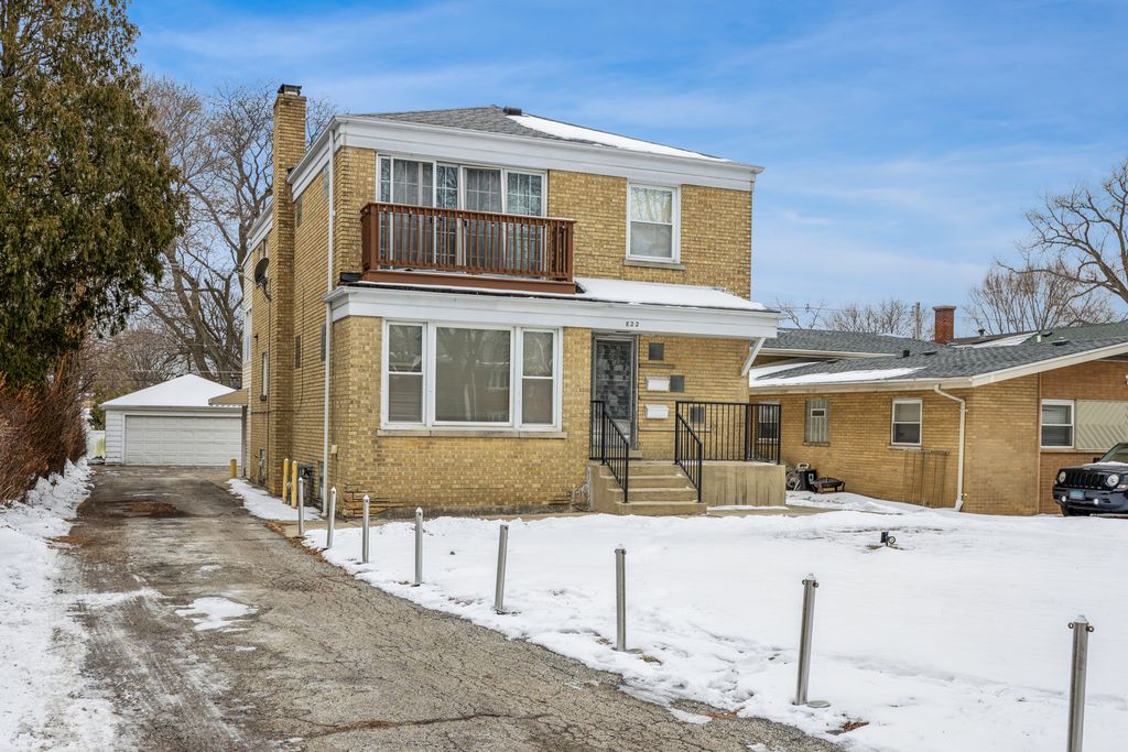 822 S La Grange Road, La Grange, IL 60525