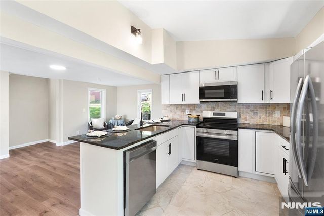 72 Koclas Drive, Netcong Borough, NJ 07857
