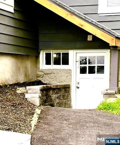 72 Koclas Drive, Netcong Borough, NJ 07857