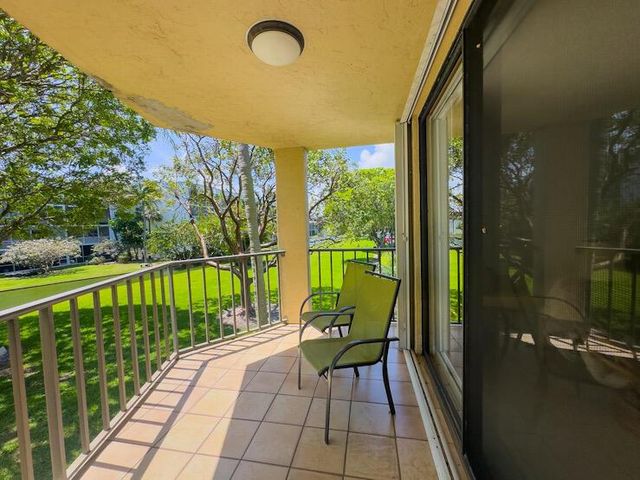 890 N Federal Highway 205, Lantana, FL 33462