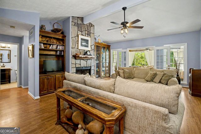 90 Todd Road, Senoia, GA 30276