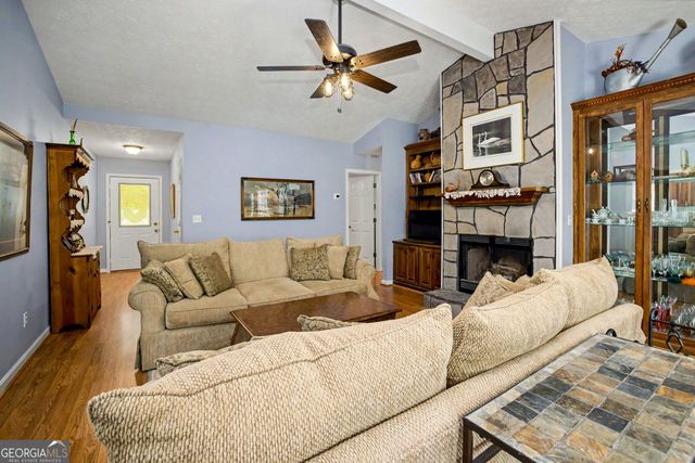 90 Todd Road, Senoia, GA 30276