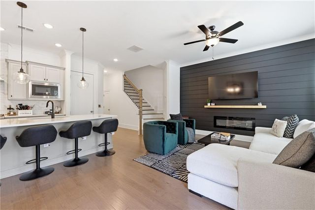 2784 Bell Drive SE, Smyrna, GA 30080