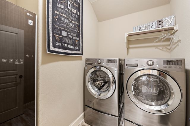1695 Ivybridge Way, Forney, TX 75126