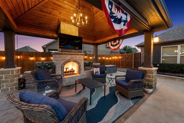 1695 Ivybridge Way, Forney, TX 75126