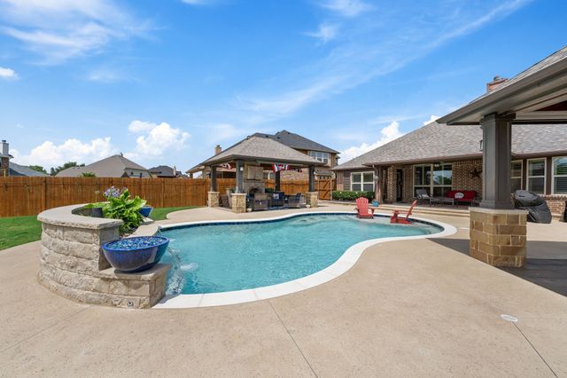 1695 Ivybridge Way, Forney, TX 75126