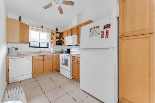 2800 Palmwood Terrace 2190, Boca Raton, FL 33431