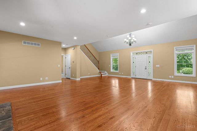 1483 St Rt 131, Milford, OH 45150