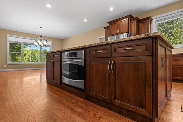 1483 St Rt 131, Milford, OH 45150