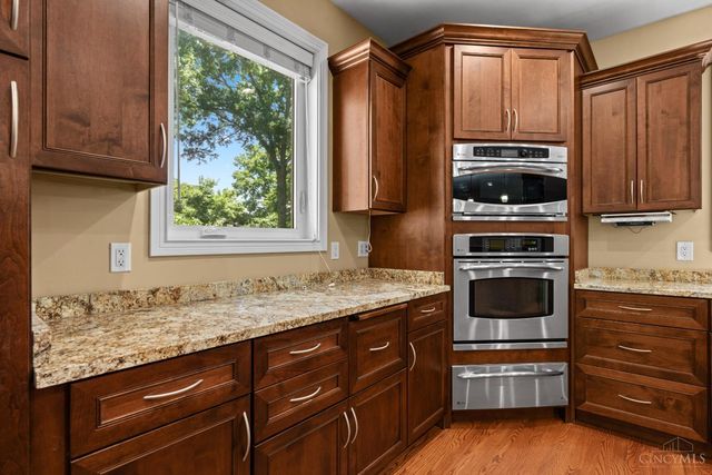 1483 St Rt 131, Milford, OH 45150