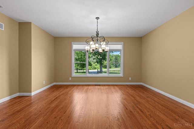 1483 St Rt 131, Milford, OH 45150