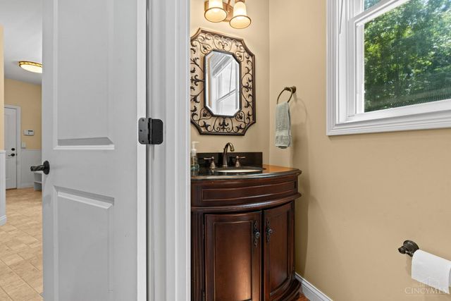 1483 St Rt 131, Milford, OH 45150