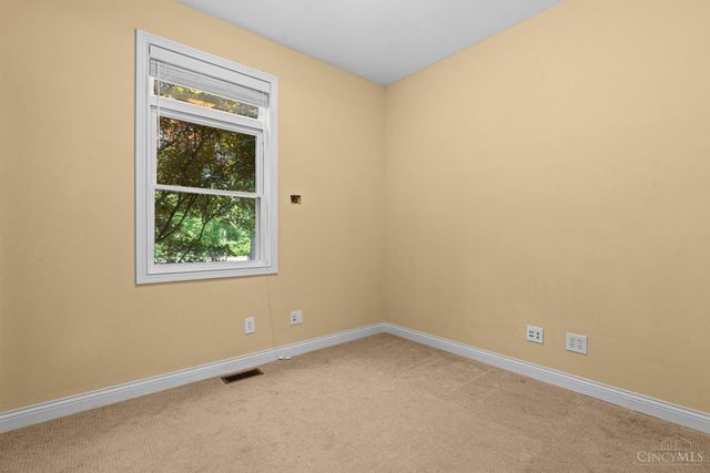 1483 St Rt 131, Milford, OH 45150